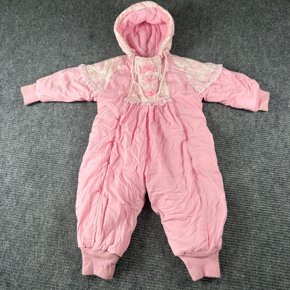 Winning Moves Vintage Pink Lace Baby Girl Snowsuit Bunting Hooded 24M Made USA